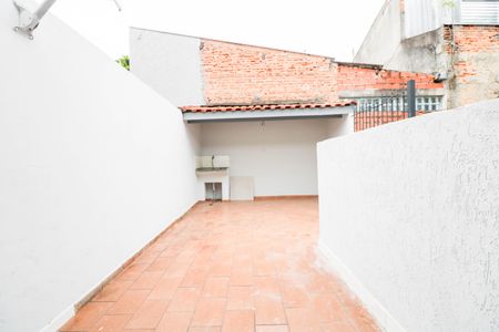 Casa à venda com 60m², 3 quartos e 1 vaga