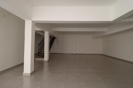 Casa para alugar com 482m², 4 quartos e 6 vagasSala 2