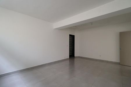 Casa para alugar com 482m², 4 quartos e 6 vagasQuarto 3