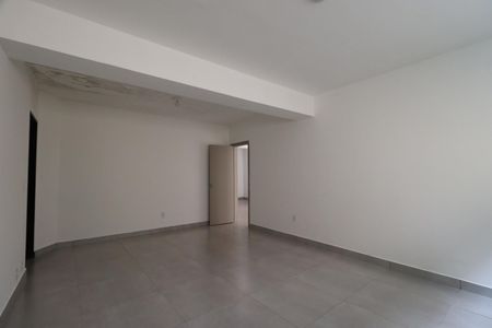 Casa para alugar com 482m², 4 quartos e 6 vagasQuarto 3