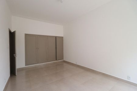 Casa para alugar com 482m², 4 quartos e 6 vagasQuarto 1