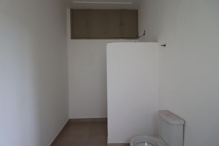 Casa para alugar com 482m², 4 quartos e 6 vagasBanheiro da Suíte