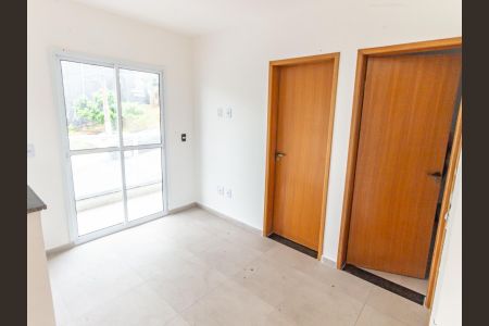Sala de apartamento para alugar com 2 quartos, 42m² em Vila Bertioga, São Paulo
