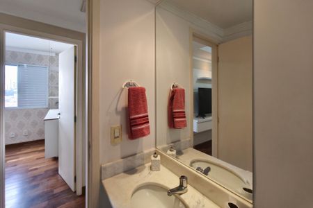 Apartamento à venda com 75m², 3 quartos e 2 vagas Apartamento à venda com 75m², 3 quartos e 2 vagasBanheiro Social