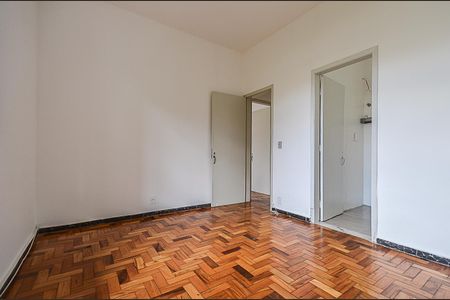 Apartamento à venda com 105m², 3 quartos e 1 vaga Apartamento à venda com 105m², 3 quartos e 1 vagaSuíte