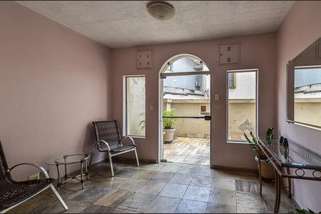 Apartamento à venda com 105m², 3 quartos e 1 vaga Apartamento à venda com 105m², 3 quartos e 1 vagaHall de entrada