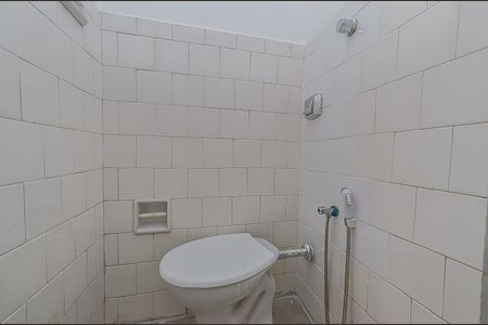 Apartamento à venda com 105m², 3 quartos e 1 vaga Apartamento à venda com 105m², 3 quartos e 1 vagaBanheiro de serviço
