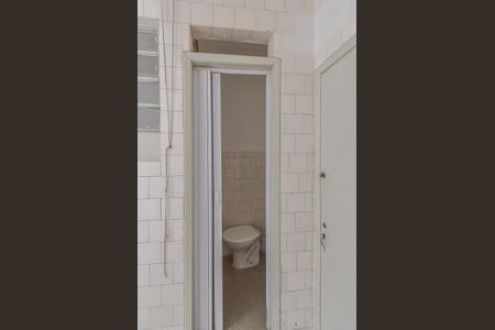 Apartamento à venda com 105m², 3 quartos e 1 vaga Apartamento à venda com 105m², 3 quartos e 1 vagaBanheiro de serviço