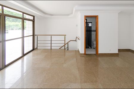 Apartamento para alugar com 194m², 3 quartos e 2 vagasSala 2