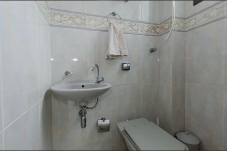 Apartamento para alugar com 194m², 3 quartos e 2 vagasBanheiro de serviço