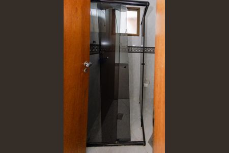 Apartamento para alugar com 194m², 3 quartos e 2 vagasBanheiro social 2