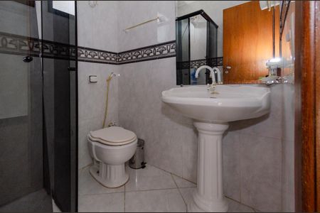 Apartamento para alugar com 194m², 3 quartos e 2 vagasBanheiro social 2