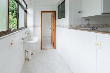 Apartamento para alugar com 194m², 3 quartos e 2 vagasÁrea de serviço