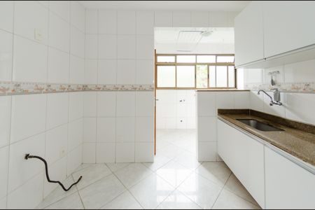 Apartamento para alugar com 194m², 3 quartos e 2 vagasCozinha