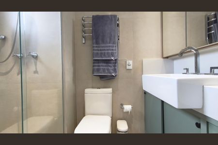 Apartamento à venda com 87m², 2 quartos e 2 vagasBanheiro da Suíte 2