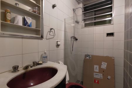 Apartamento à venda com 120m², 3 quartos e 1 vaga Apartamento à venda com 120m², 3 quartos e 1 vagaBanheiro 2