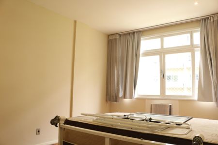 Apartamento à venda com 120m², 3 quartos e 1 vagaQuarto 2