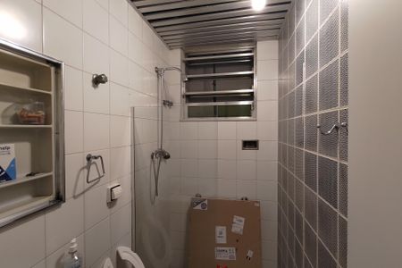 Apartamento à venda com 120m², 3 quartos e 1 vaga Apartamento à venda com 120m², 3 quartos e 1 vagaBanheiro 2