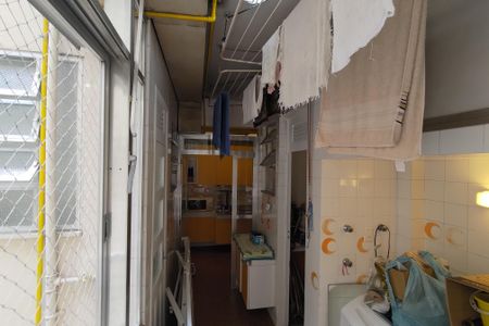 Apartamento à venda com 120m², 3 quartos e 1 vaga Apartamento à venda com 120m², 3 quartos e 1 vagaÁrea de Serviço