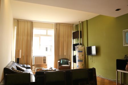 Apartamento à venda com 120m², 3 quartos e 1 vagaSala