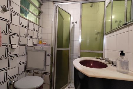 Apartamento à venda com 120m², 3 quartos e 1 vaga Apartamento à venda com 120m², 3 quartos e 1 vagaBanheiro 1