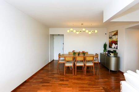 Apartamento à venda com 90m², 3 quartos e 1 vagasala 