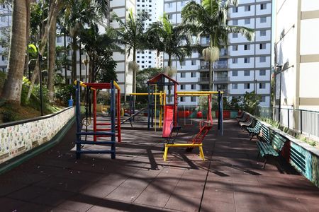 Apartamento à venda com 90m², 3 quartos e 1 vagaÁrea comum - Playground