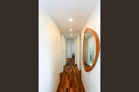 Apartamento à venda com 90m², 3 quartos e 1 vagacorredor