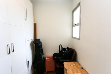 Apartamento à venda com 90m², 3 quartos e 1 vagaquarto 2