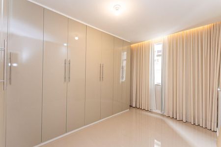 Apartamento à venda com 108m², 3 quartos e sem vaga