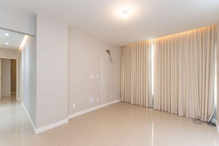 Apartamento à venda com 108m², 3 quartos e sem vaga