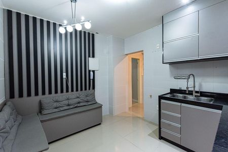 Apartamento à venda com 108m², 3 quartos e sem vaga