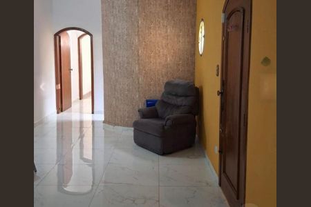 Casa à venda com 3 quartos, 247m² em Vila Santa Clara, São Paulo