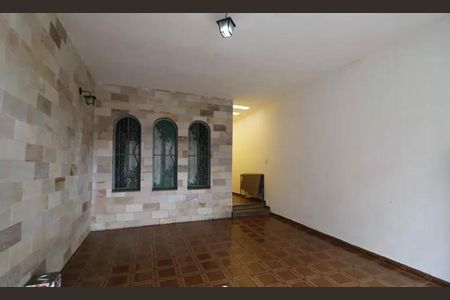 Casa à venda com 3 quartos, 247m² em Vila Santa Clara, São Paulo