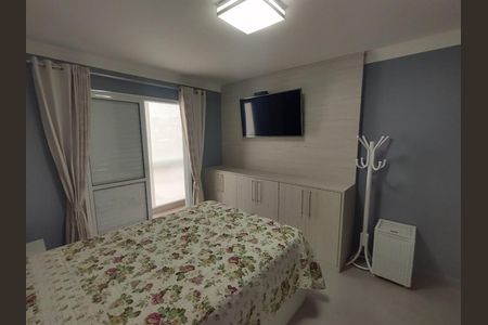 Casa à venda com 3 quartos, 220m² em Vila Lucia, São Paulo