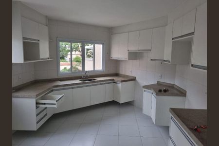 Casa à venda com 3 quartos, 140m² em Jardim Umuarama, São Paulo