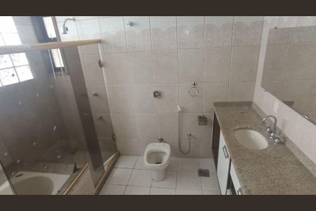 Casa à venda com 4 quartos, 375m² em Engenho do Mato, Niterói