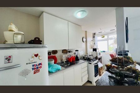 Apartamento à venda com 2 quartos, 54m² em Badu, Niterói