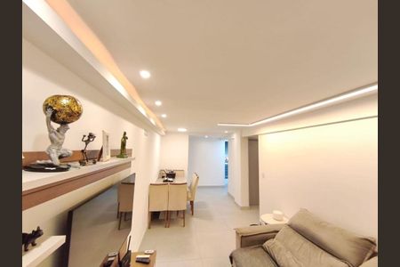 Apartamento à venda com 2 quartos, 76m² em Marazul, Niterói