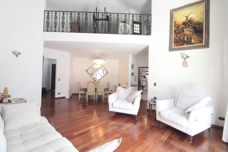 Sala de casa à venda com 3 quartos, 300m² em Socorro, São Paulo