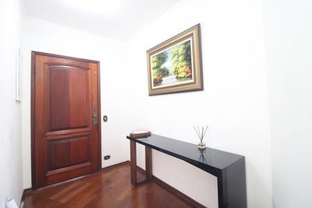 Casa à venda com 670m², 3 quartos e 4 vagasHall