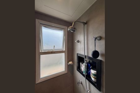 Apartamento para alugar com 92m², 3 quartos e 2 vagasBanheiro Suíte 