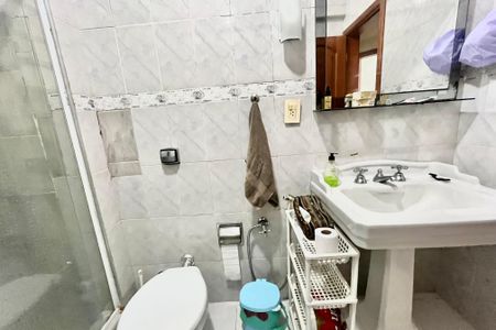 Apartamento para alugar com 92m², 3 quartos e 1 vagaBanheiro social 