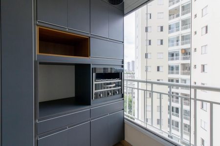Apartamento à venda com 55m², 2 quartos e 1 vagaVaranda