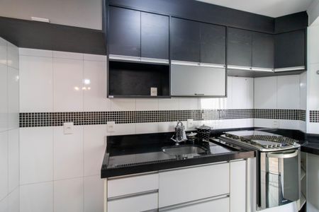 Apartamento à venda com 55m², 2 quartos e 1 vagaCozinha