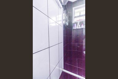 Apartamento à venda com 54m², 2 quartos e 1 vaga Apartamento à venda com 54m², 2 quartos e 1 vagaBanheiro