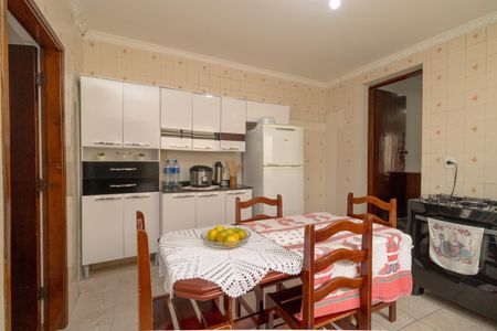 Casa para alugar com 80m², 2 quartos e 1 vagaCozinha