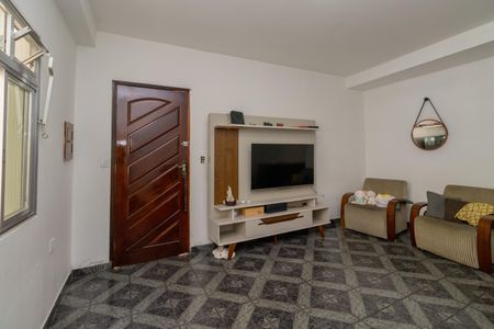 Casa para alugar com 80m², 2 quartos e 1 vagaSala