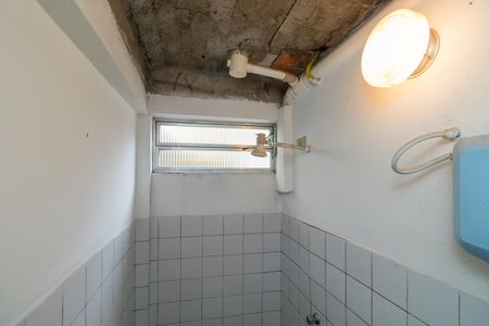 Casa para alugar com 80m², 2 quartos e 1 vagaBanheiro de Serviço