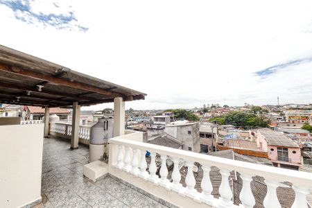 Casa para alugar com 70m², 2 quartos e 1 vagaTerraço